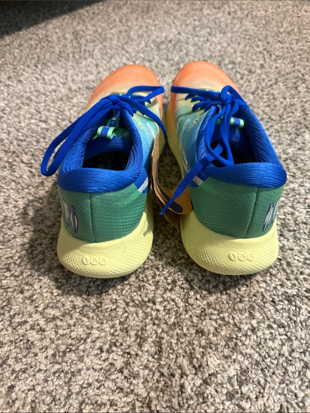 ASICS - Picture 6 of 9